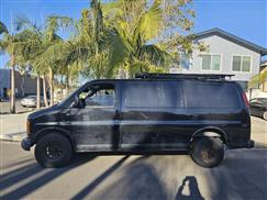 1999 Chevrolet G2500 Vans